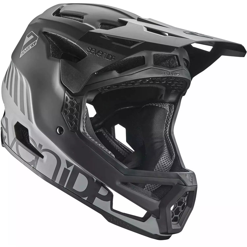 7iDP SeveniDP Project 23 GF Helmet Graphite / Black
