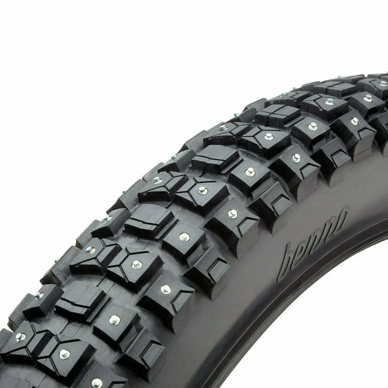 Benno Studded Snow Tyre Black